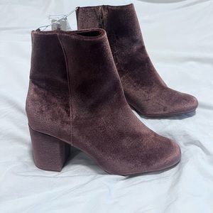 Pink Velvet boot heels from Old Navy